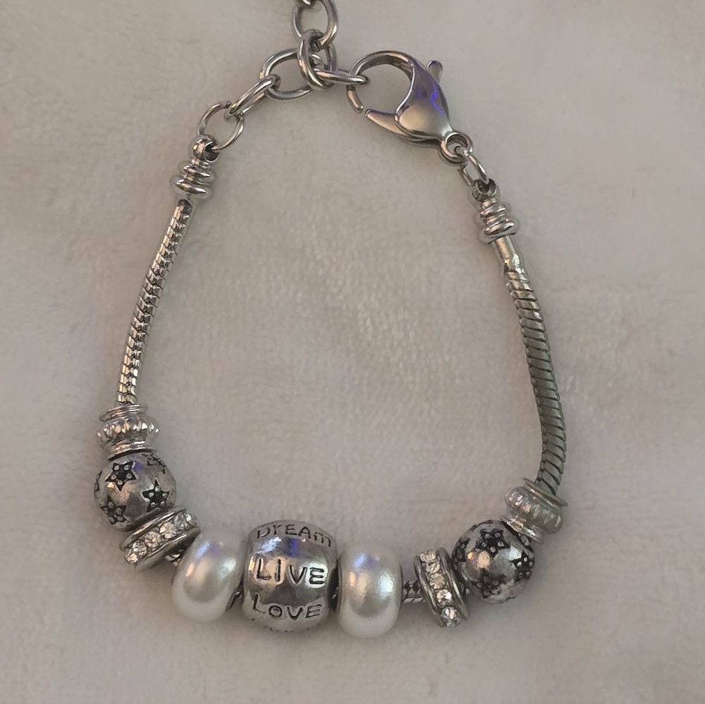 Silver Tone Rhinestone Pearl Slide Charm Bracelet Live Laugh Love Dream